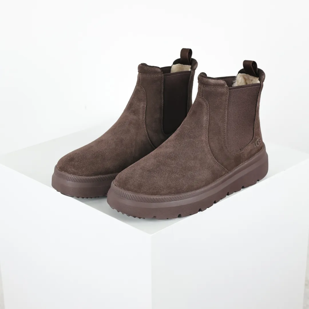 Copywriting price 💰680 The core recommendation is good price. The platform's foreign trade is exclusively for UGG Burleigh Chelsea Chelsea men's high-top snow boots 1152050. Produced by the ten-year-old brand shoemaking factory production line. Pay attention to every detail. Longfeng A-grade genuine sheep fur is integrated. It is built in full compliance with the ZP process. Size: 39 40 41 42 43 44 45